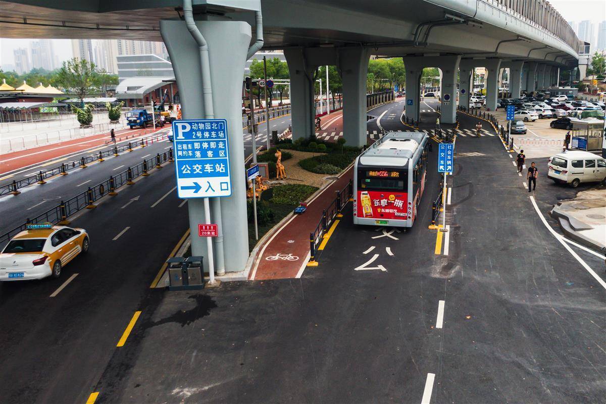 在线港式五张牌